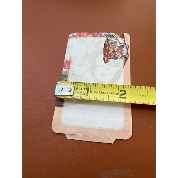 11 packs of 25 adhesive labels or name tags. Floral accents - Picture 7 of 7